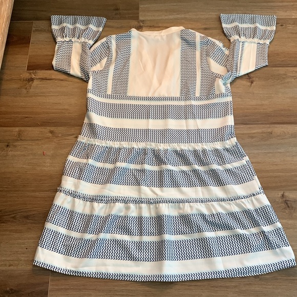Mazik midi two tier blue & white dress size small - Picture 8 of 11